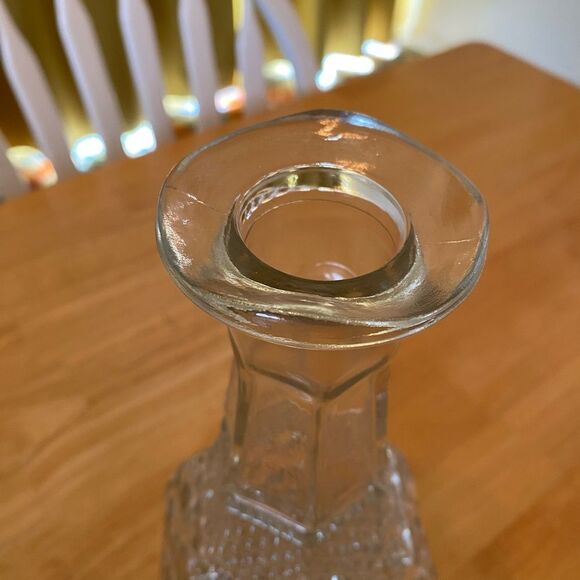 Anchor Hocking Wexford Glass Whiskey Decanter Bottle - Picture 7 of 10